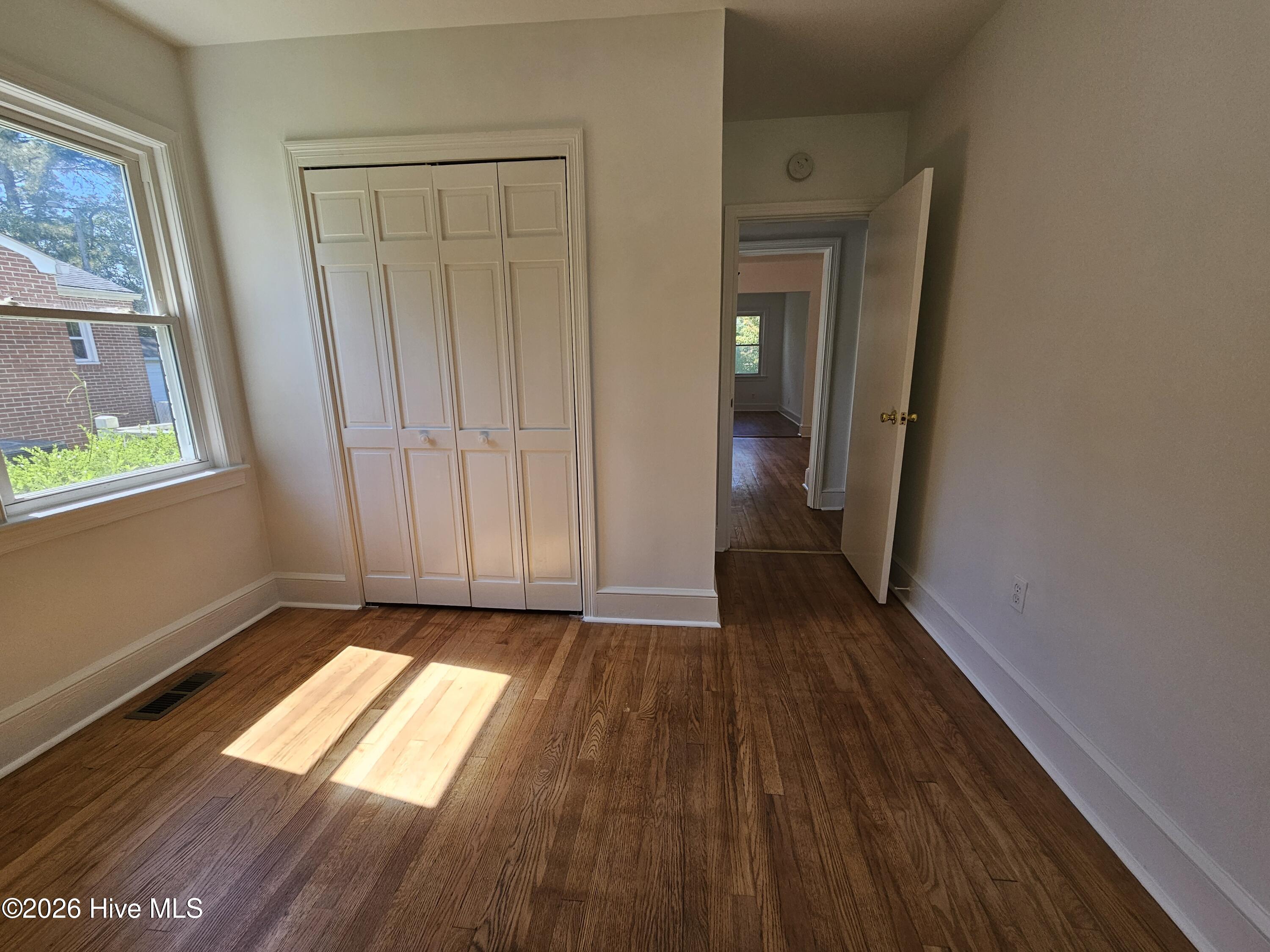 405 Lafayette Street Clinton, NC 28328 - Photo 12 of 27 20260414_152035