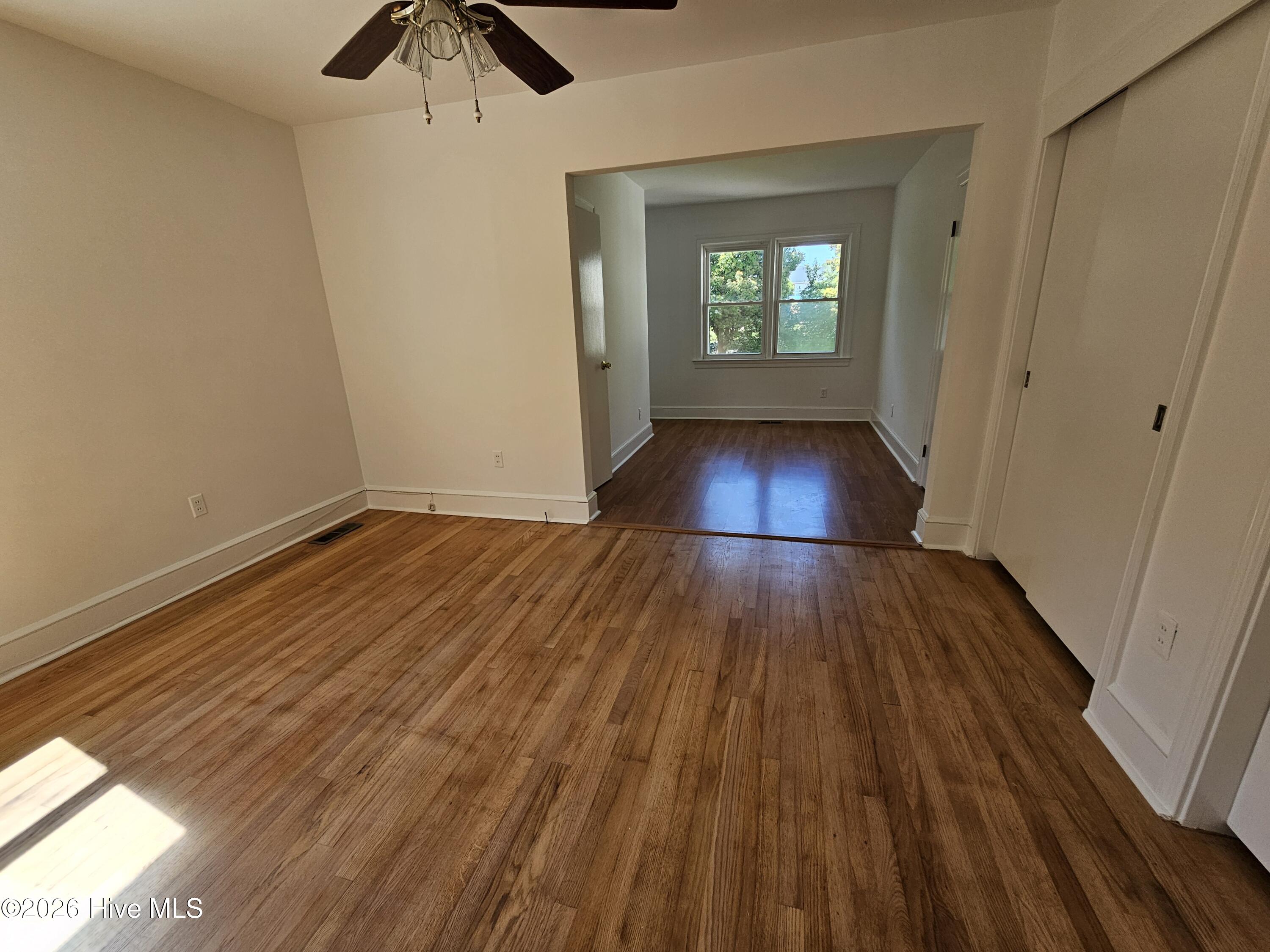 405 Lafayette Street Clinton, NC 28328 - Photo 19 of 27 20260414_152124