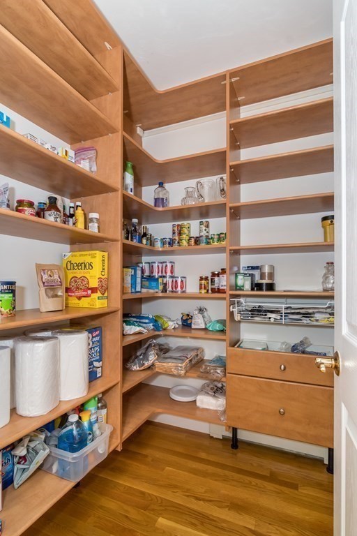 135 Whitewood Road Westwood, MA 02090 - Photo 16 of 39 Gallery Image 16