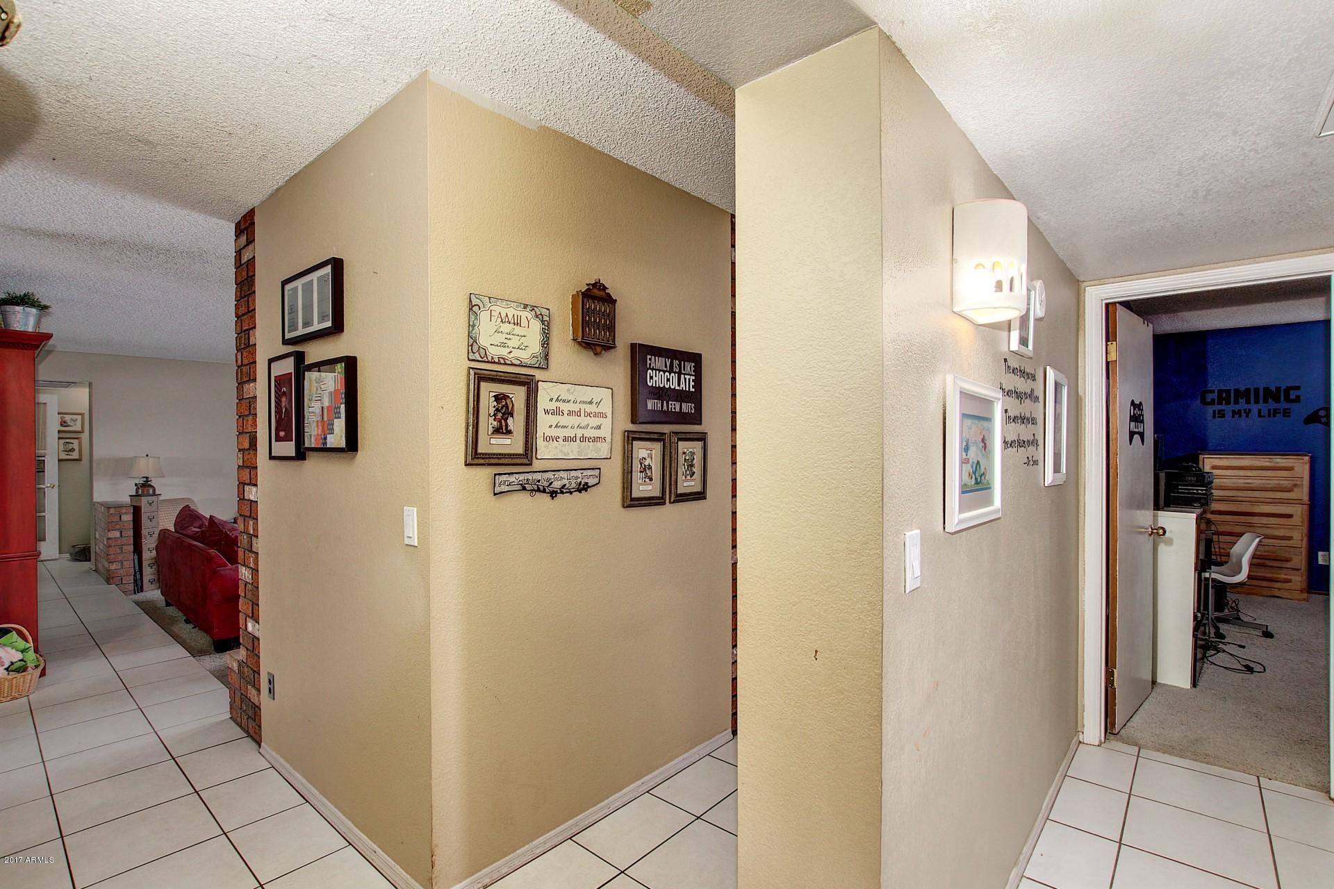 16641 East Frye Road Gilbert, AZ 85295 - Photo 18 of 48 Hallway