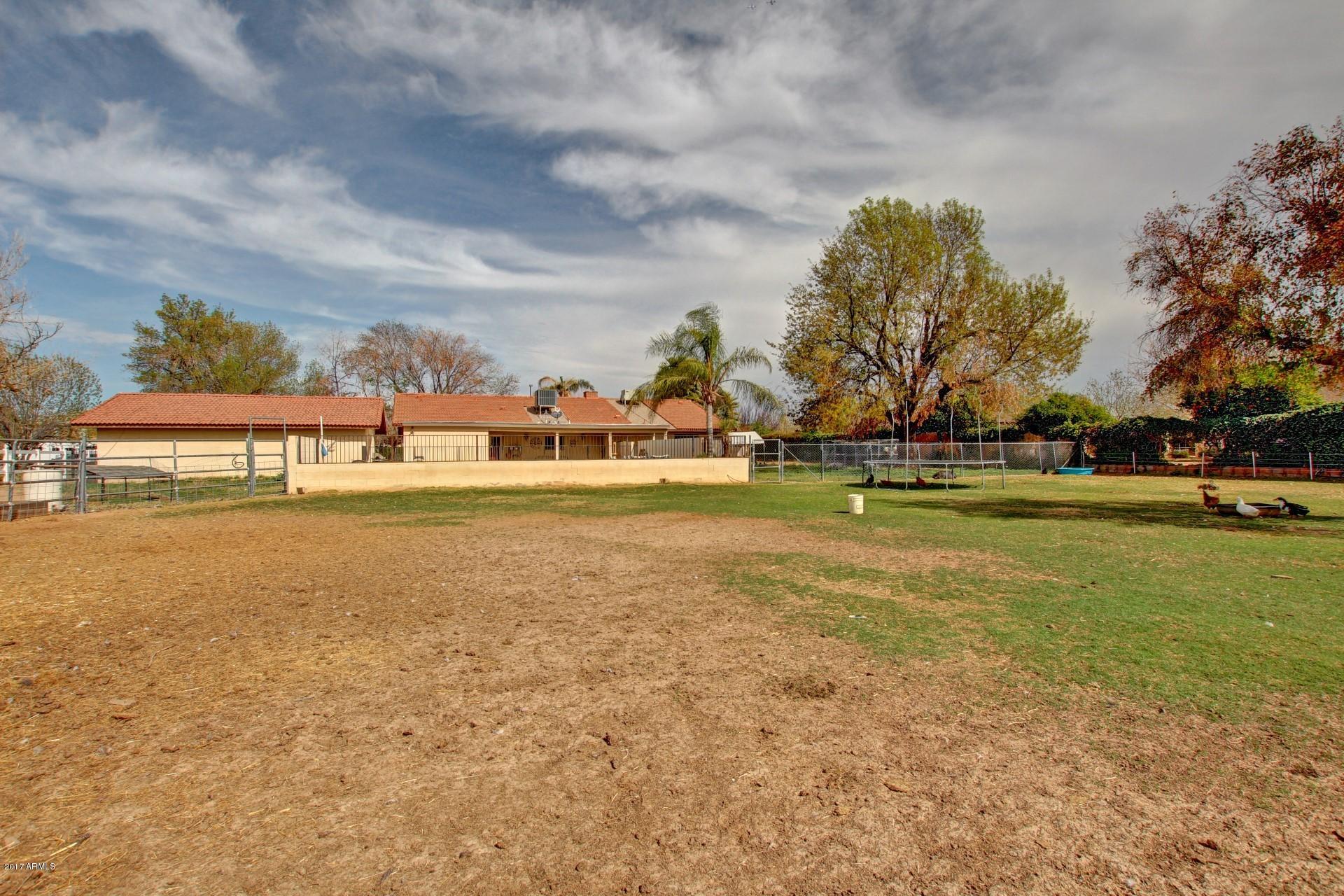 16641 East Frye Road Gilbert, AZ 85295 - Photo 33 of 48 Expansive Backyard