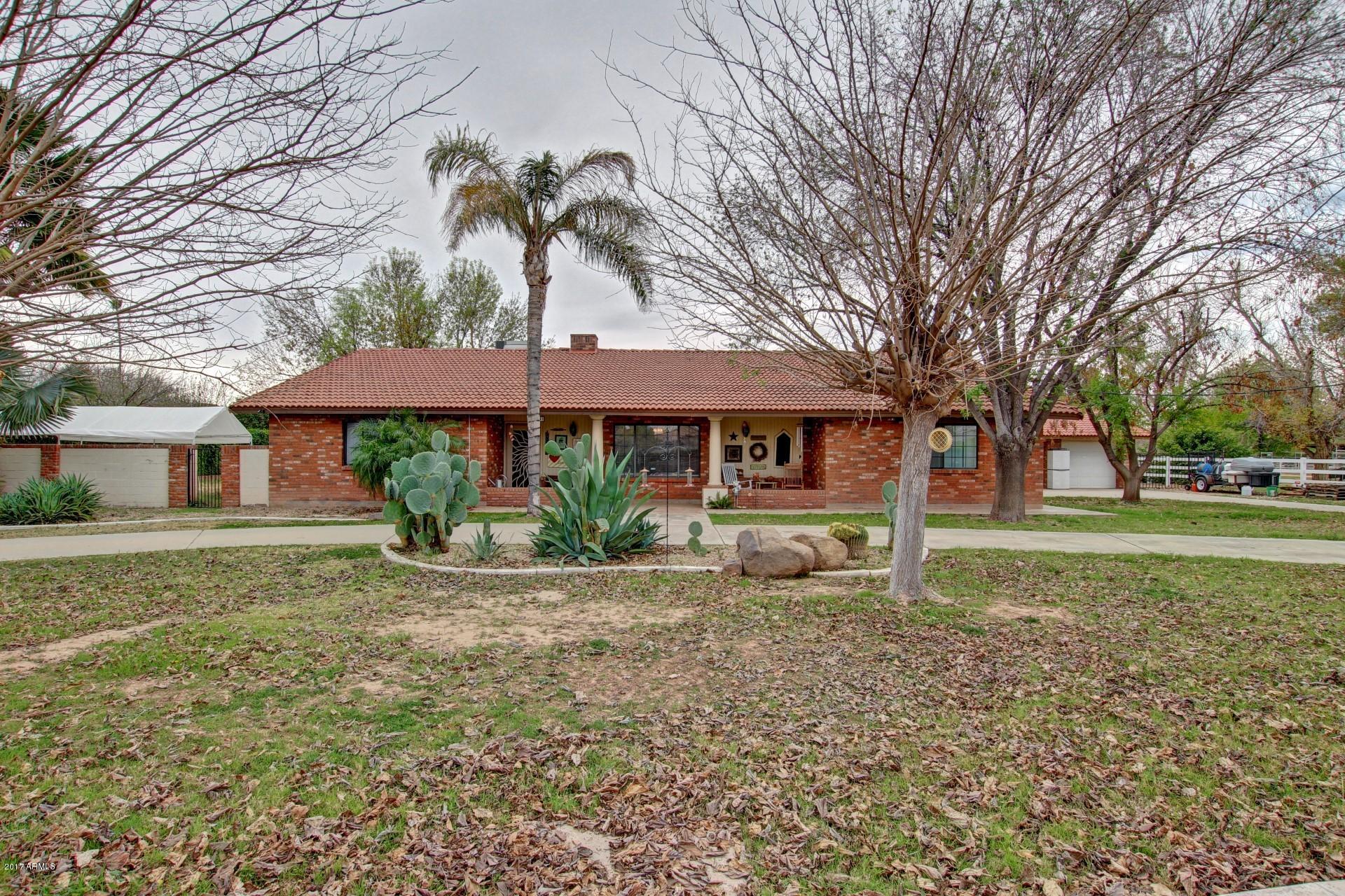 16641 East Frye Road Gilbert, AZ 85295 - Photo 4 of 48 Front of Home