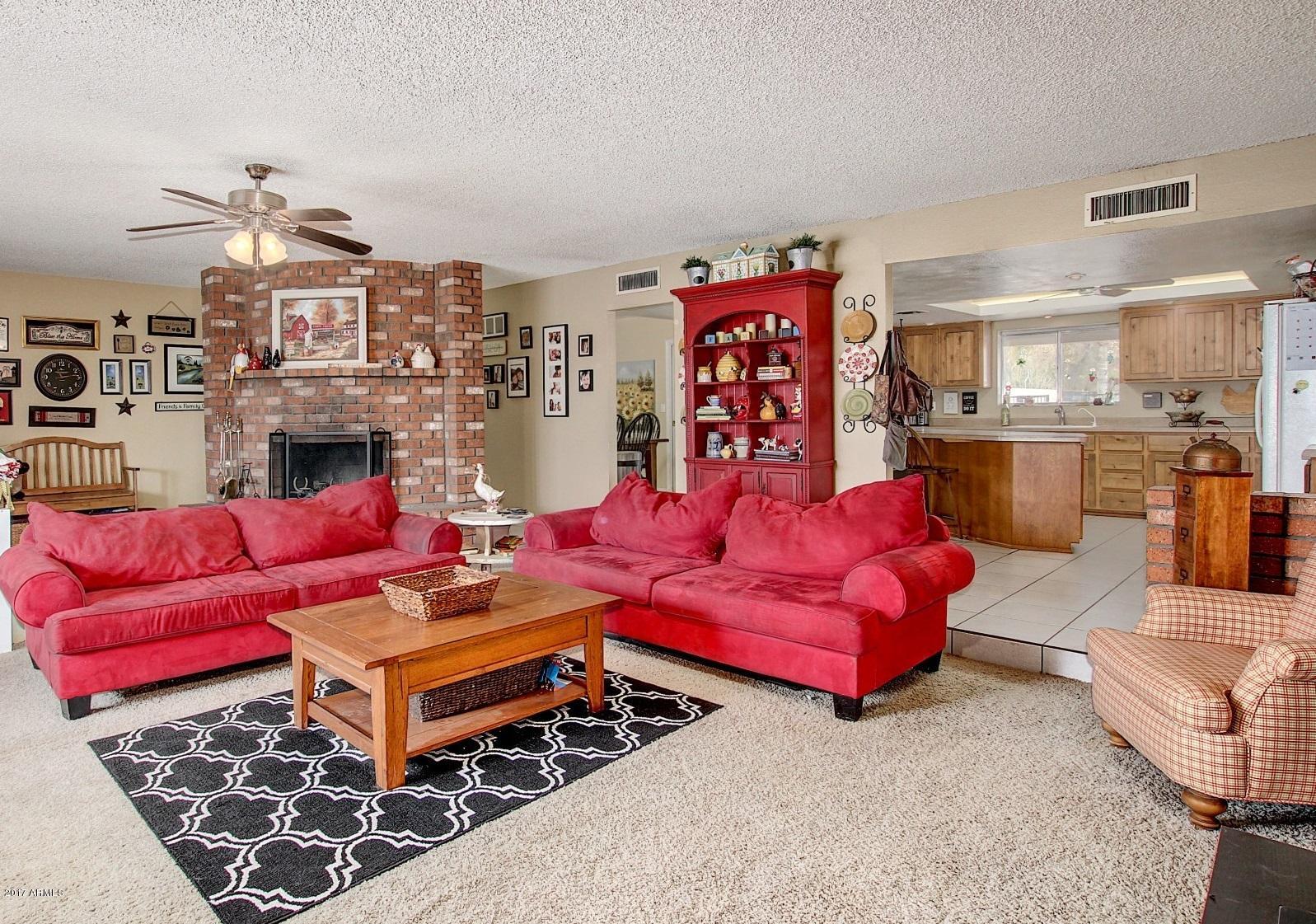 16641 East Frye Road Gilbert, AZ 85295 - Photo 8 of 48 Great Room