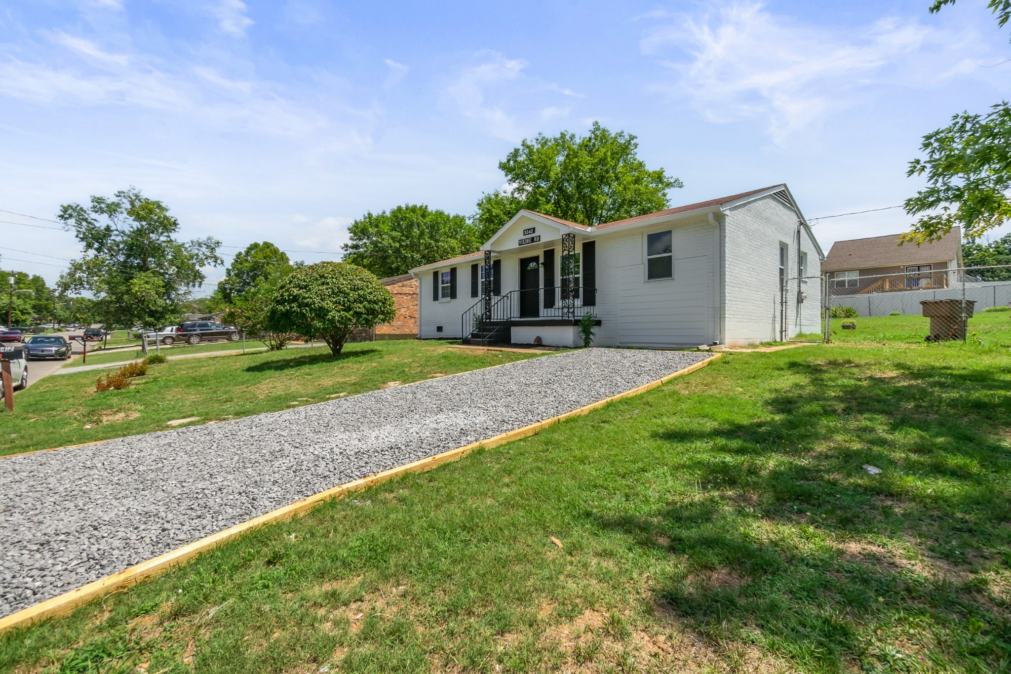 3242 Viking Road Nashville, TN 37218 - Photo 1 of 27 Gallery Image 1