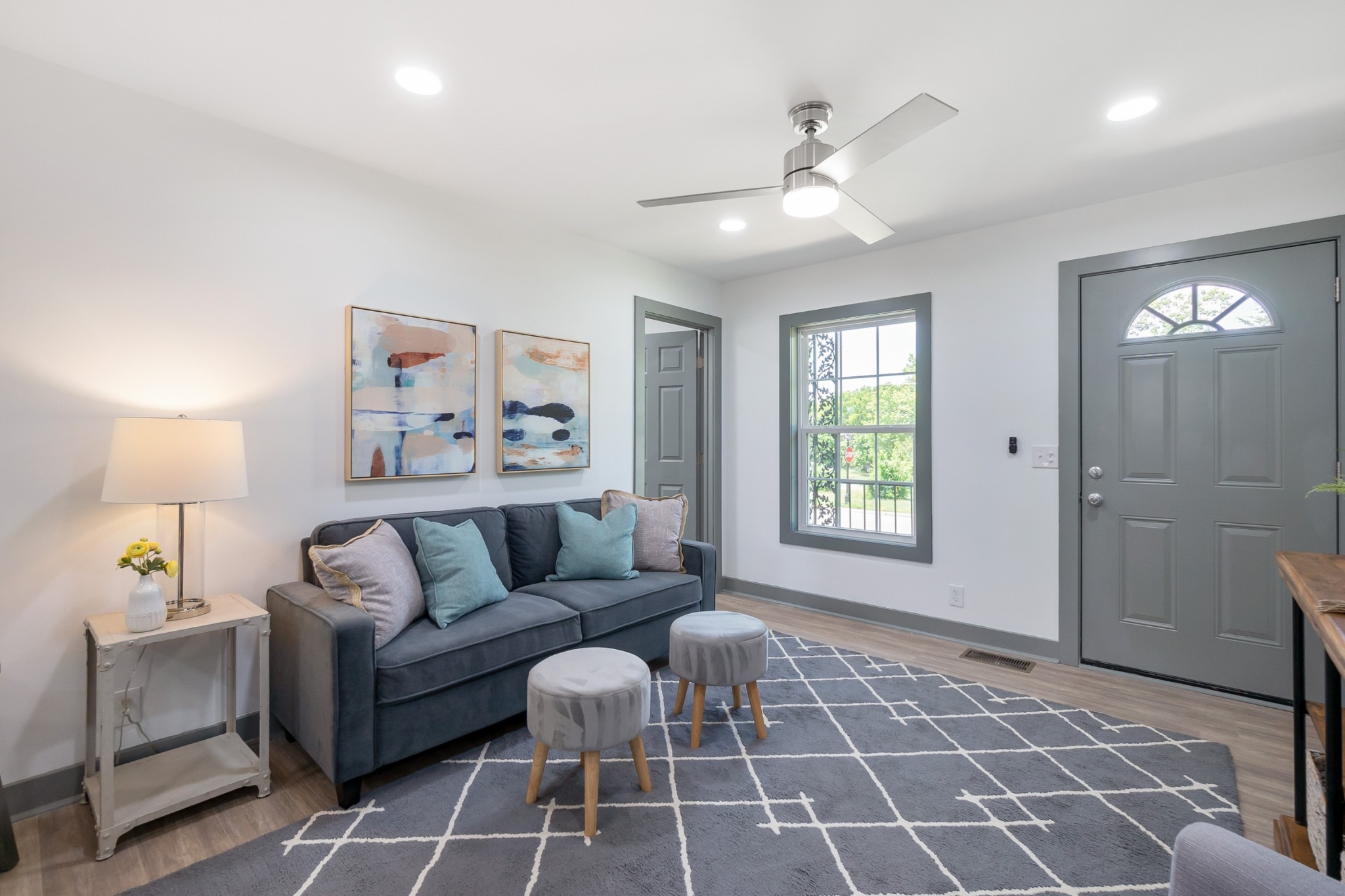 3242 Viking Road Nashville, TN 37218 - Photo 5 of 27 Gallery Image 5