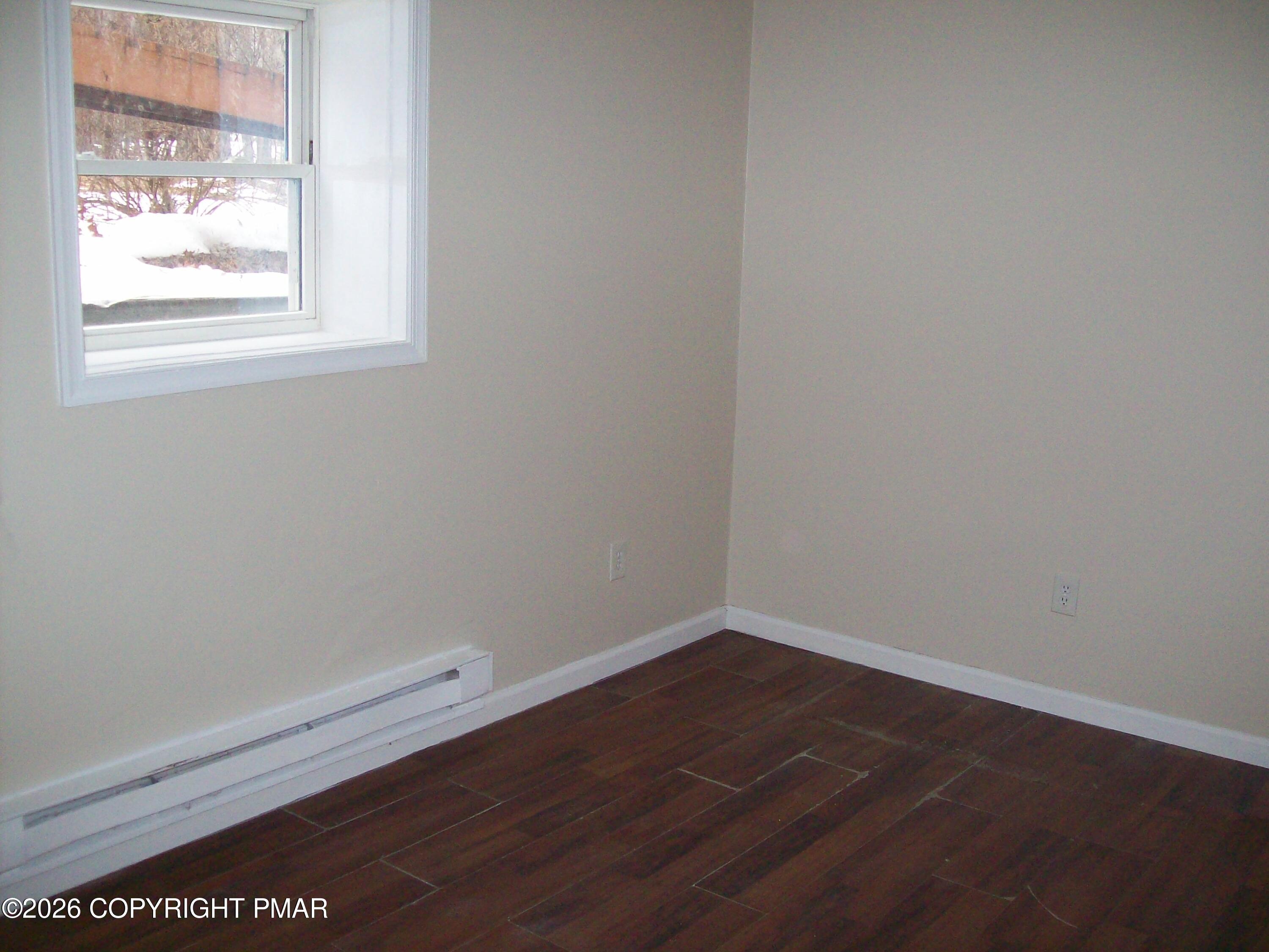 139 Davis Circle Bushkill, PA 18324 - Photo 20 of 23 bedroom 3