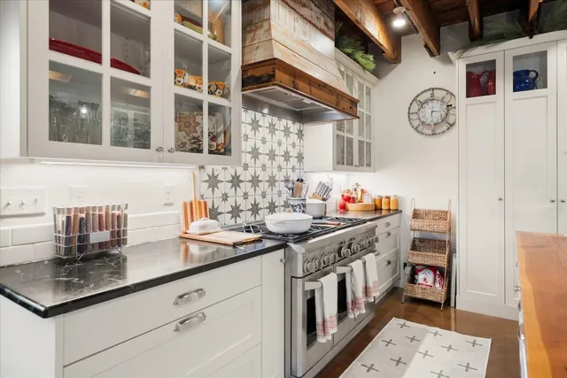 $1,700,000 | 510 East Main Avenue, Chewelah, WA 99109