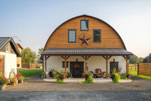 $1,700,000 | 510 East Main Avenue, Chewelah, WA 99109