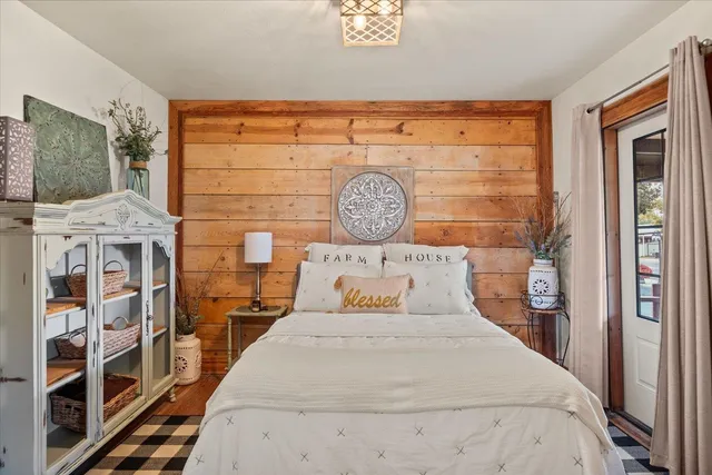 $1,700,000 | 510 East Main Avenue, Chewelah, WA 99109