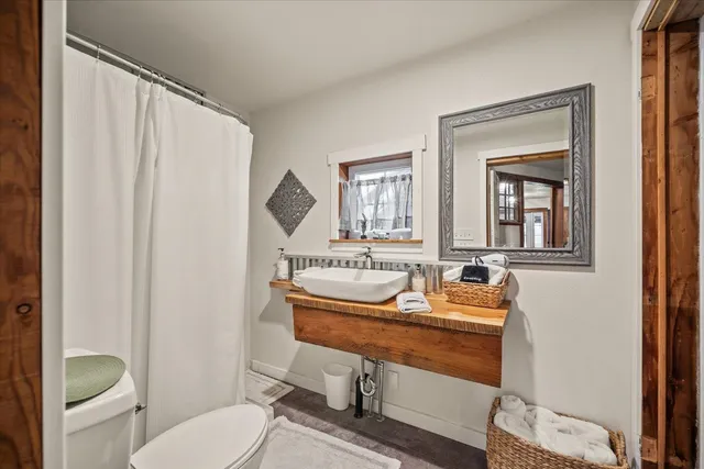 $1,700,000 | 510 East Main Avenue, Chewelah, WA 99109