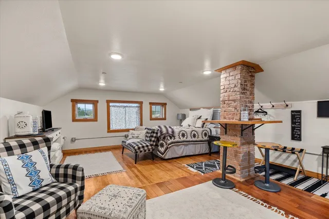 $1,700,000 | 510 East Main Avenue, Chewelah, WA 99109