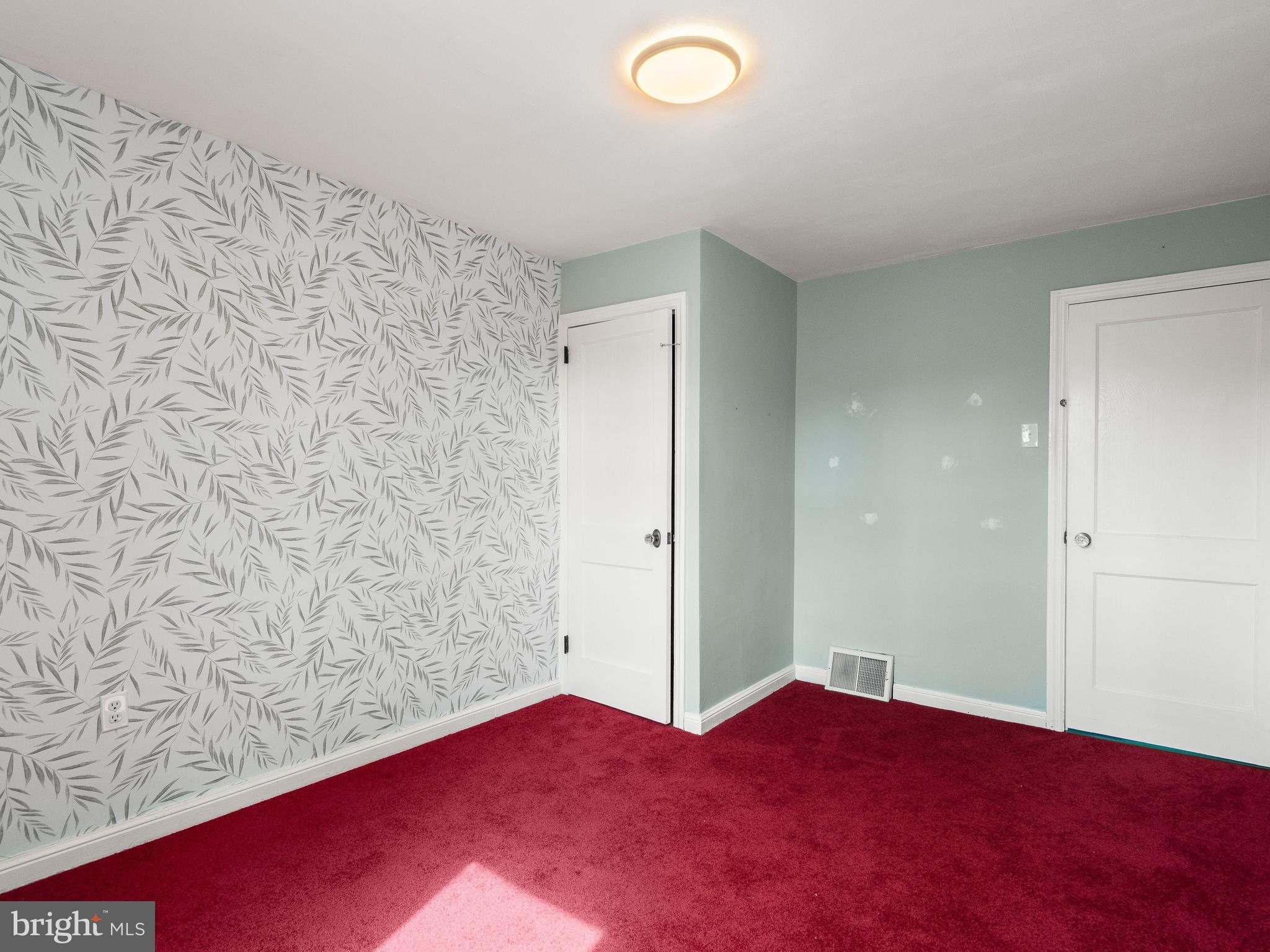 23 Pleasant Road Broomall, PA 19008 - Photo 16 of 36 a view of empty room with wooden floor