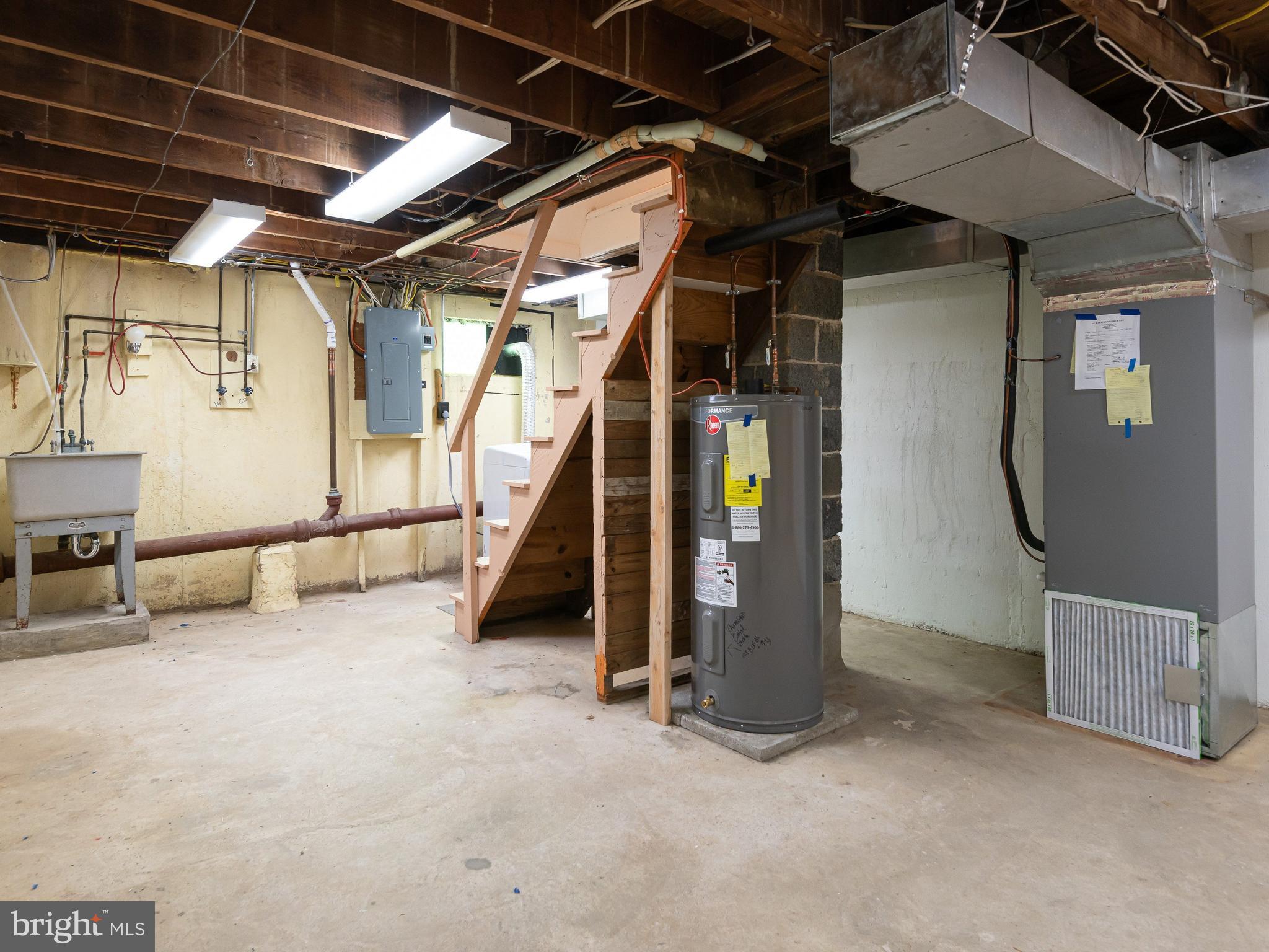 23 Pleasant Road Broomall, PA 19008 - Photo 26 of 36 a view of a room with gym equipment