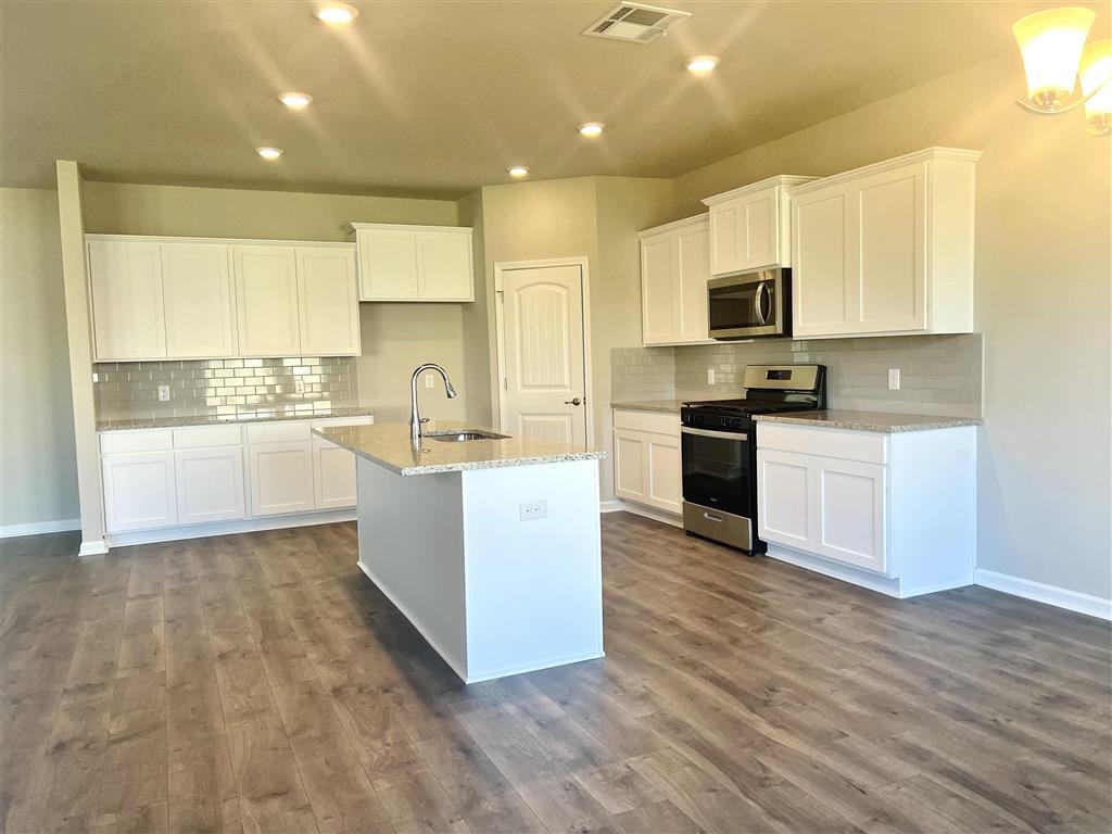 4641 West Rdg Road Lake Charles, LA 70607 - Photo 7 of 23 Gallery Image 7