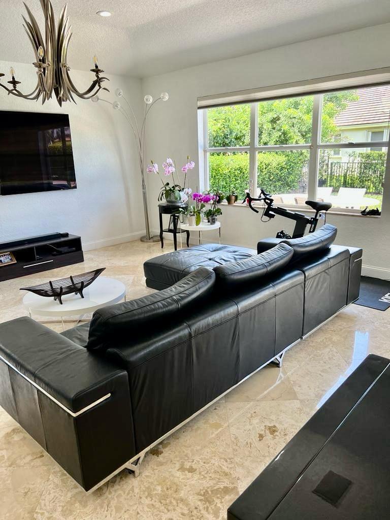 21510 Halstead Drive Boca Raton, FL 33428 - Photo 14 of 28 Living