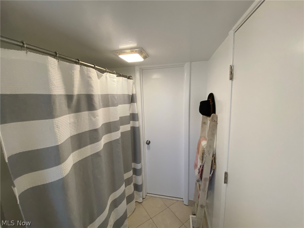 1601 Mapledale Road Wickliffe, OH 44092 - Photo 17 of 31 Gallery Image 17