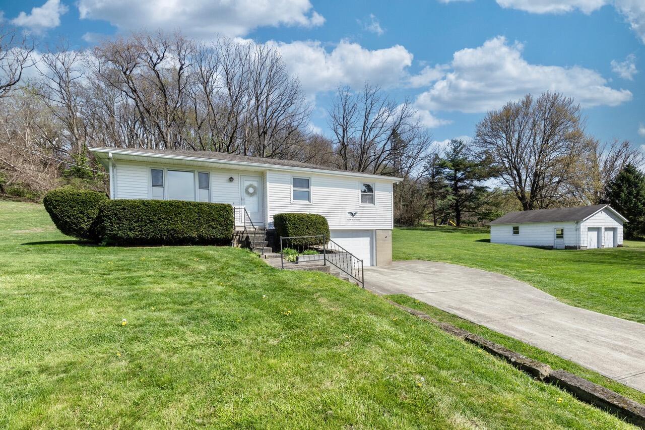 3340 Election House Road Northwest Lancaster, OH 43130 - Photo 1 of 16 Unknown-1