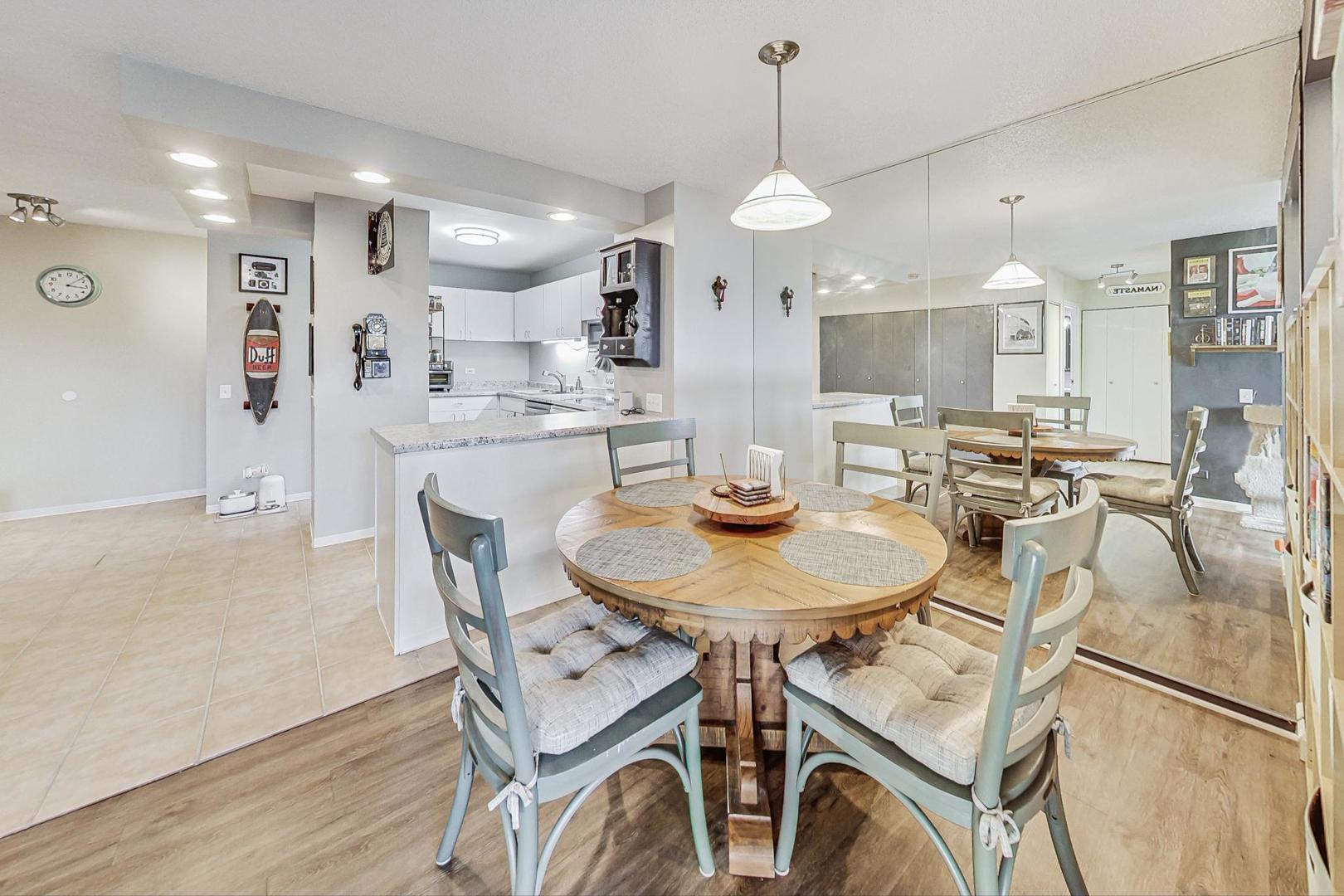 5320 North Sheridan Road, Unit 311 Chicago, IL 60640 - Photo 12 of 42 Gallery Image 12