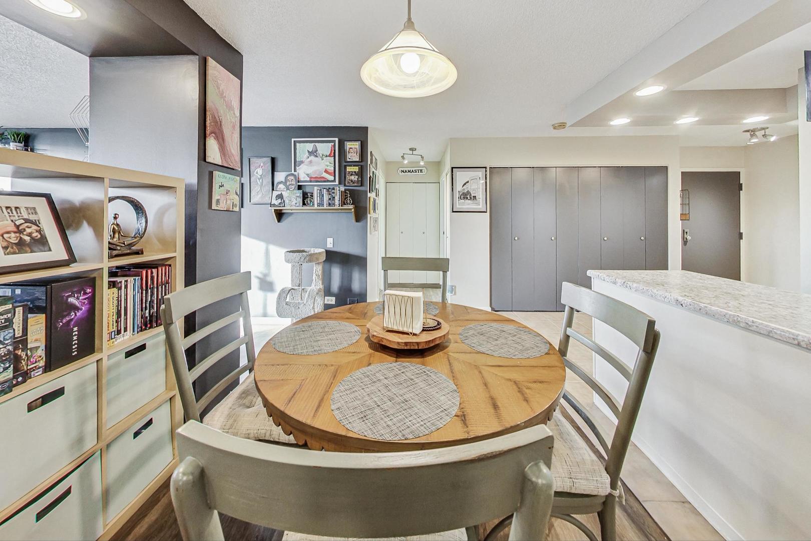 5320 North Sheridan Road, Unit 311 Chicago, IL 60640 - Photo 13 of 42 Gallery Image 13