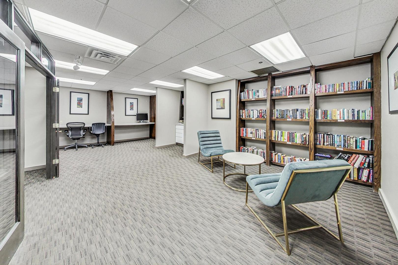 5320 North Sheridan Road, Unit 311 Chicago, IL 60640 - Photo 24 of 42 Gallery Image 24