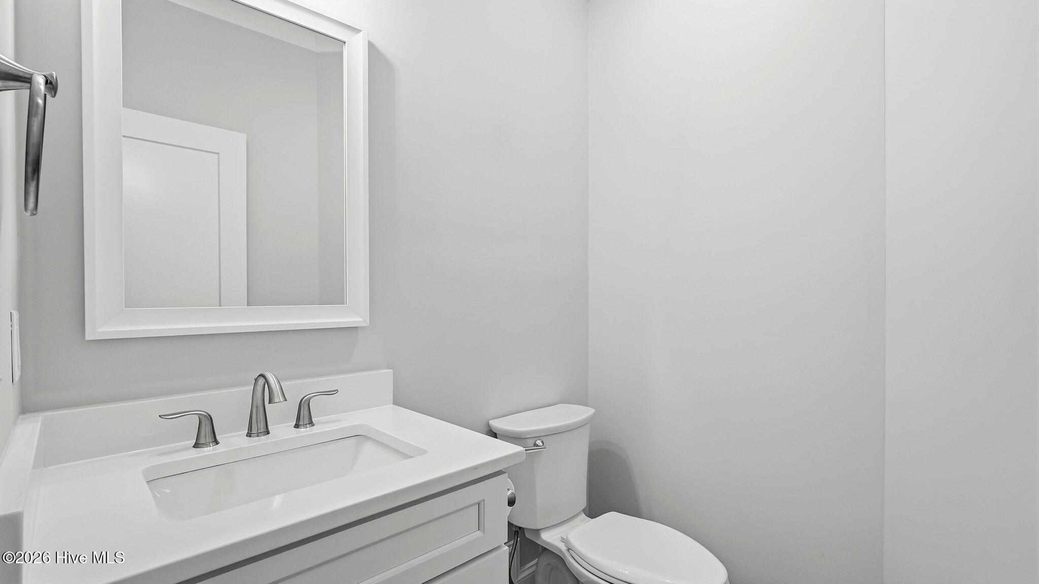 1267 Linden Road Aberdeen, NC 28315 - Photo 29 of 44 Full Bath - Upstairs