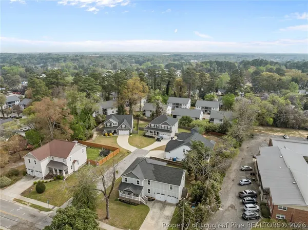 $425,000 | 502 Oakridge Avenue, Fayetteville, NC 28305