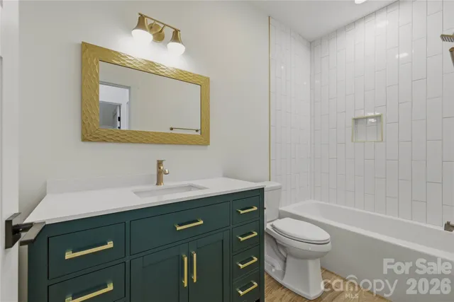 $879,999 | 2615 Vista Lane Northeast, Unit 44, Conover, NC 28613