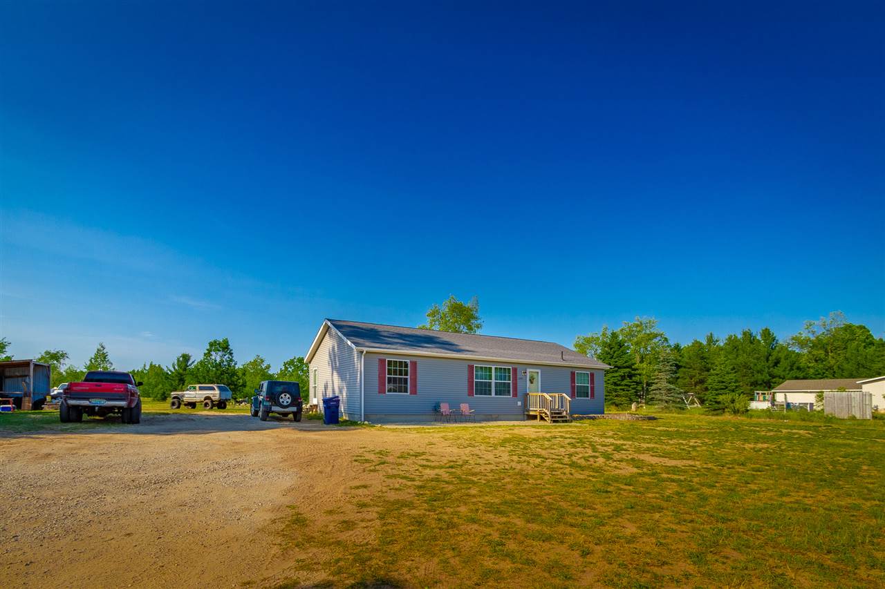 2707 Voice Road Kingsley, MI 49649 - Photo 6 of 23 1849212-5.JPG