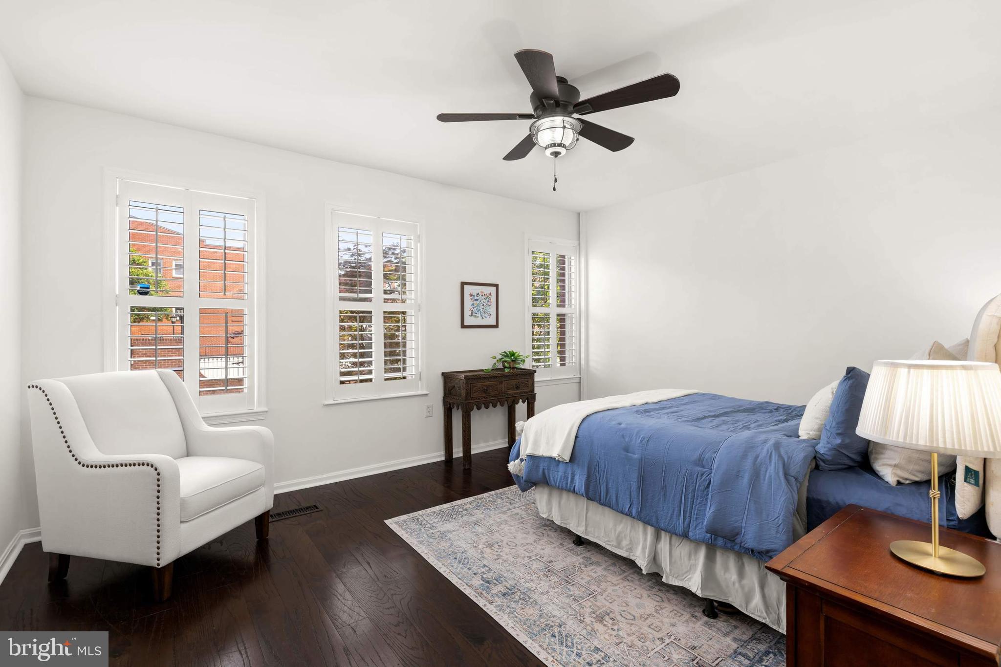 22 15th Street Northeast, Unit 22 Washington, DC 20003 - Photo 15 of 40