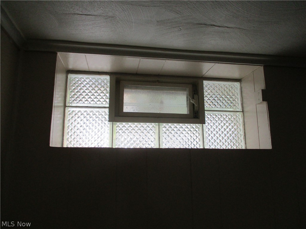 11010 Westborough Road Cleveland, OH 44130 - Photo 25 of 30