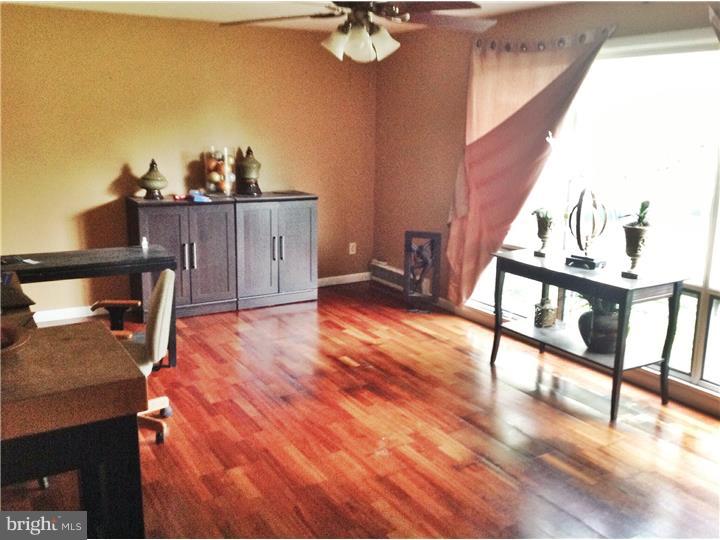 1942 Clearview Road Souderton, PA 18964 - Photo 5 of 22 Gallery Image 5