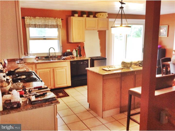 1942 Clearview Road Souderton, PA 18964 - Photo 7 of 22 Gallery Image 7
