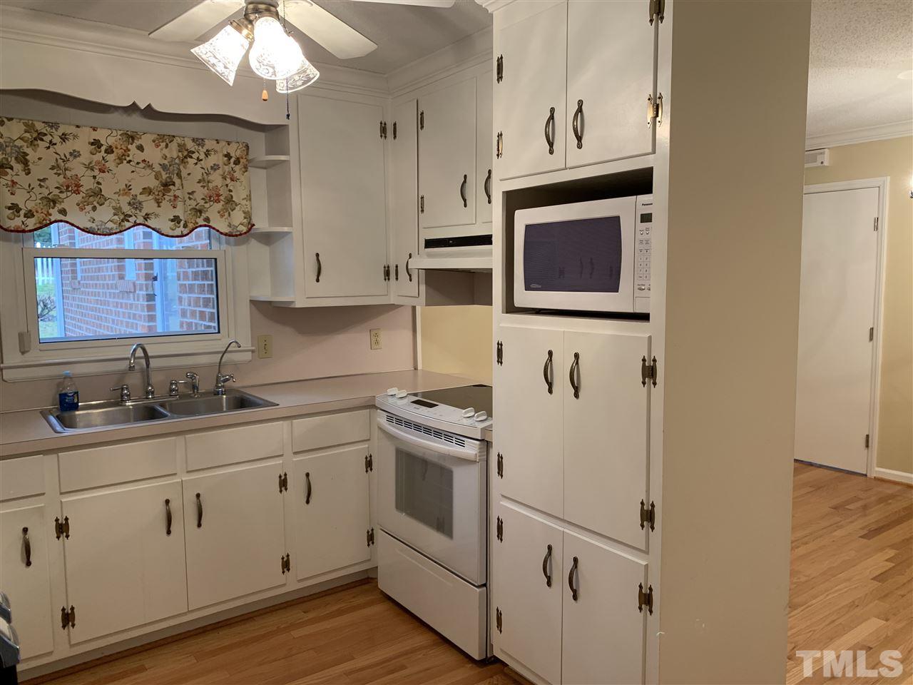 6419 Amhurst Road Durham, NC 27713 - Photo 9 of 24 Gallery Image 9