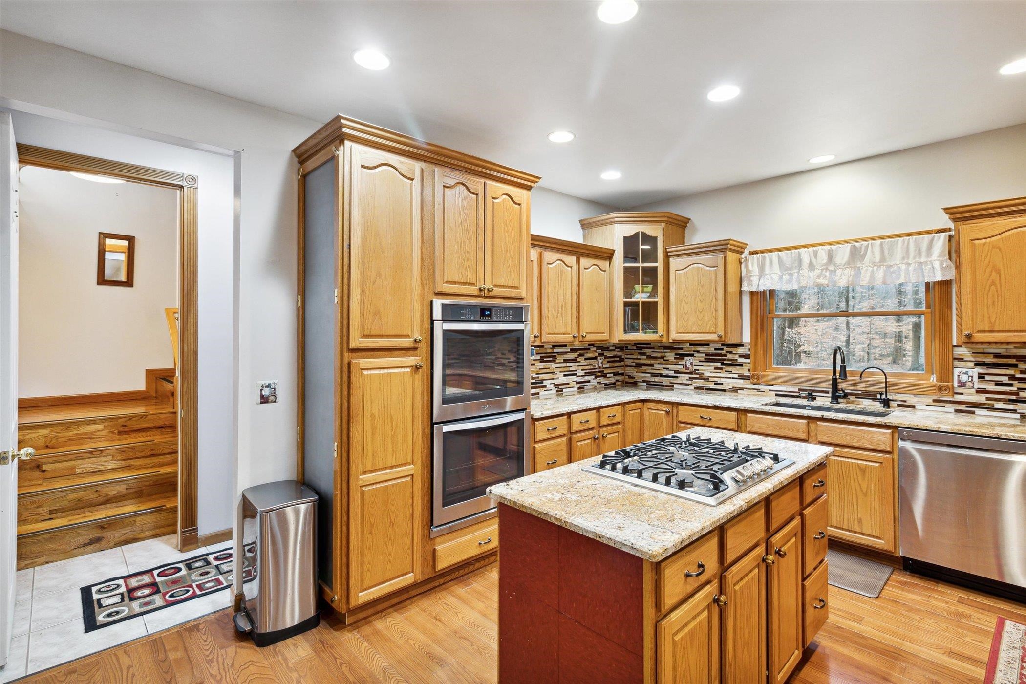 5379 West Vienna Road Clio, MI 48420 - Photo 18 of 70 50099442-17.JPG