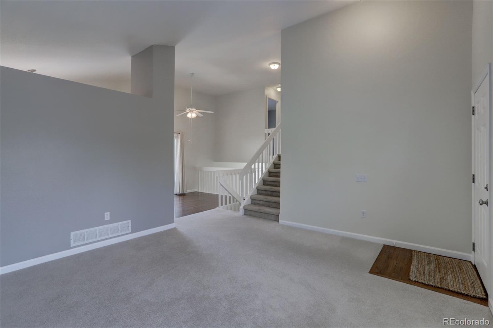 9212 Camelback Street Highlands Ranch, CO 80126 - Photo 4 of 33 Gallery Image 4