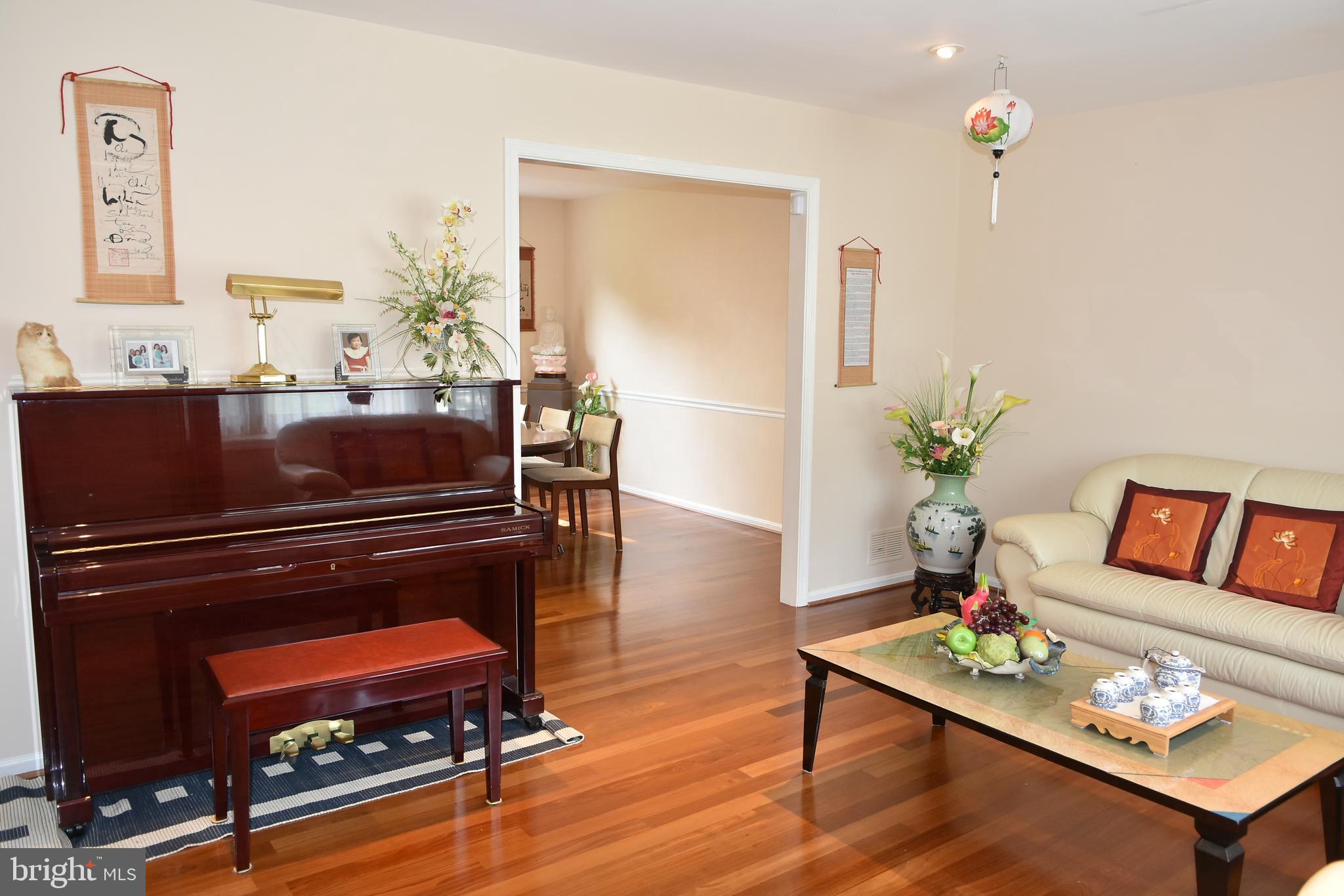 4901 Powell Road Fairfax, VA 22032 - Photo 13 of 64 Gallery Image 13