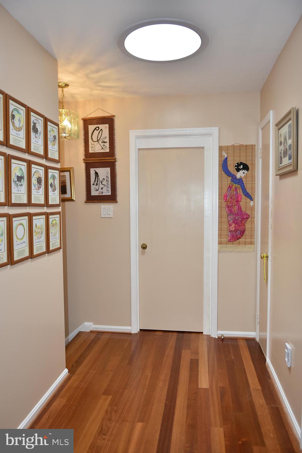 4901 Powell Road Fairfax, VA 22032 - Photo 43 of 64 Level 2 Hallway