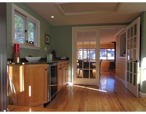 19 Skytop Road Ipswich, MA 01938 - Photo 4 of 28 Gallery Image 4