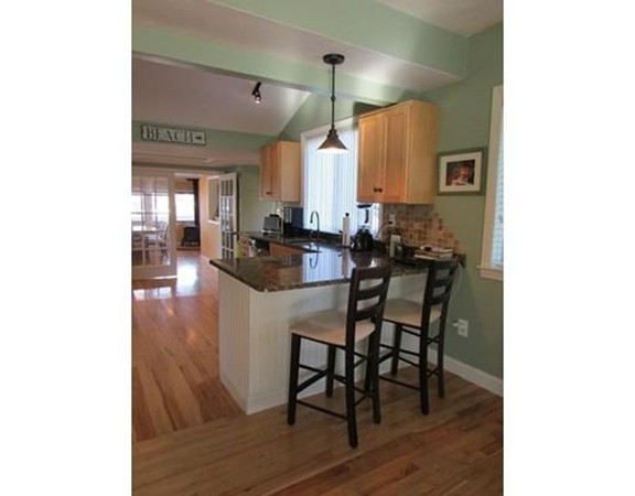 19 Skytop Road Ipswich, MA 01938 - Photo 10 of 28 Gallery Image 10