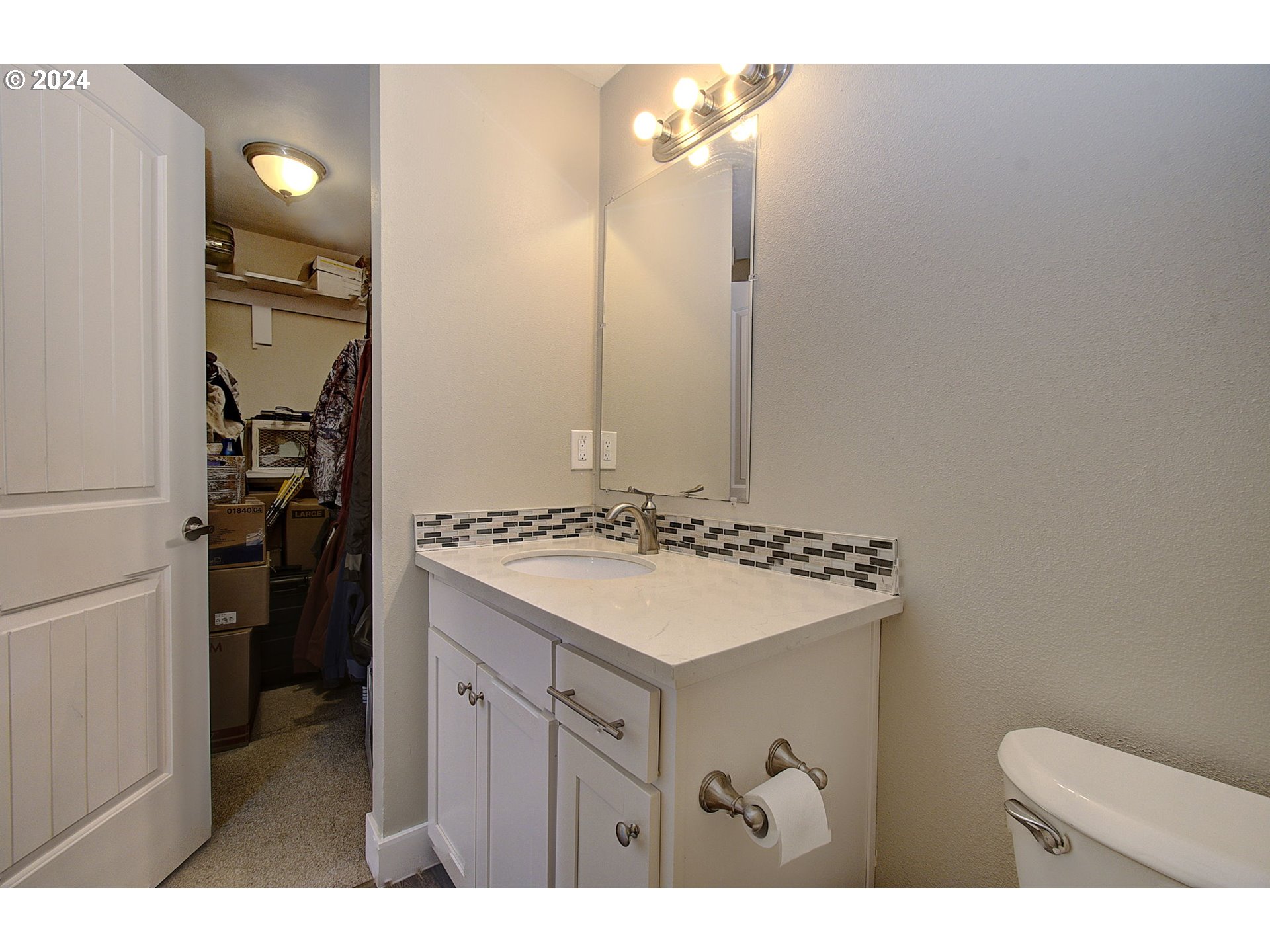 280 Vivian Road Kalama, WA 98625 - Photo 18 of 30 Gallery Image 18