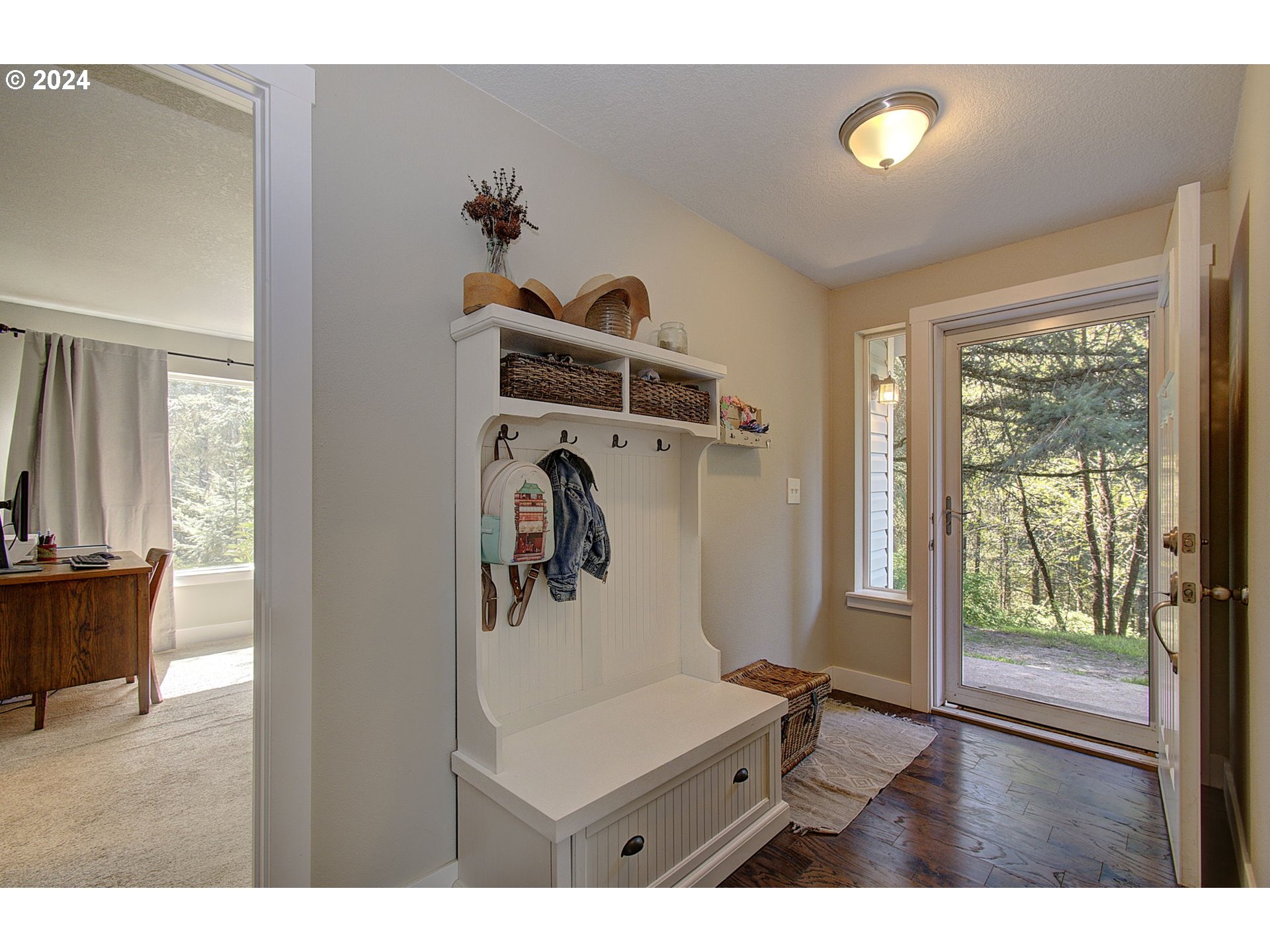 280 Vivian Road Kalama, WA 98625 - Photo 6 of 30 Gallery Image 6