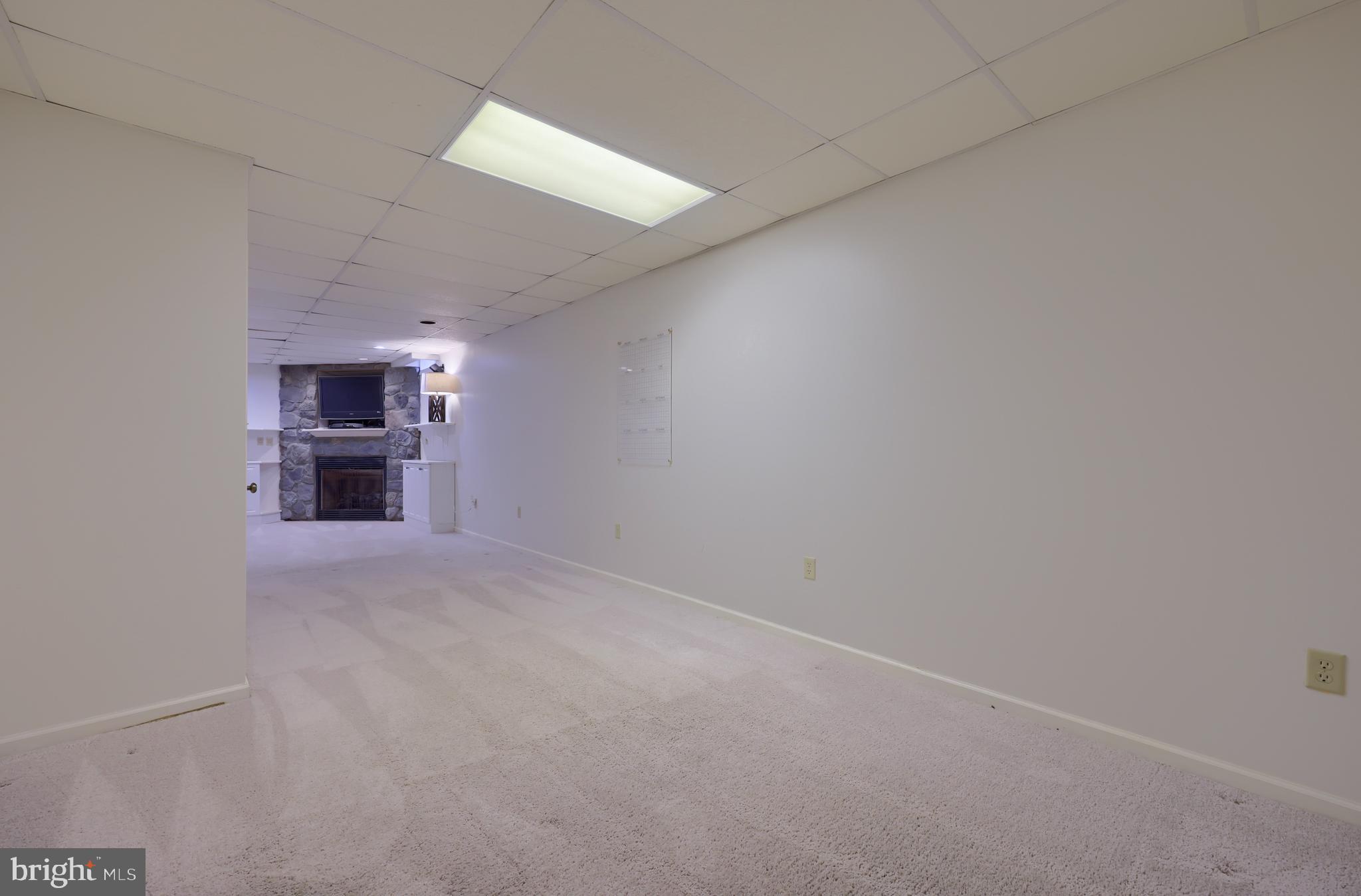 129 West 7th Street Lititz, PA 17543 - Photo 28 of 37