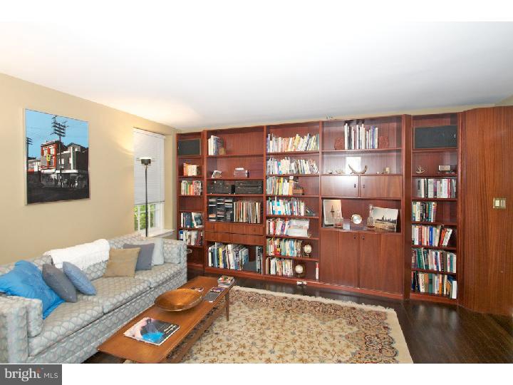 1320 Mt Pleasant Road Villanova, PA 19085 - Photo 17 of 25 Library