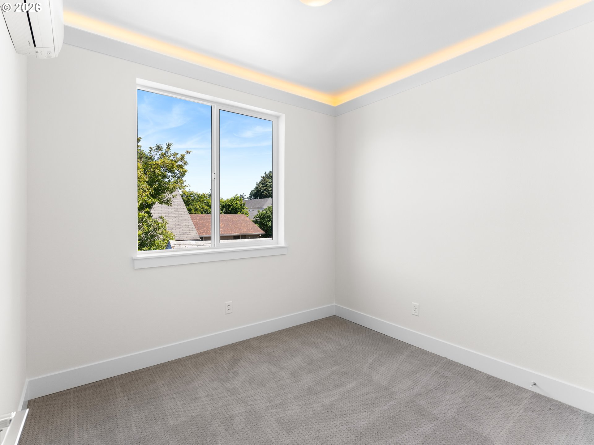 4266 Southeast 37th Avenue, Unit 3 Portland, OR 97202 - Photo 9 of 17