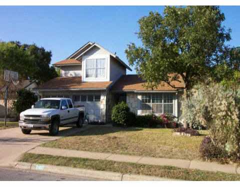 a house view with a outdoor space