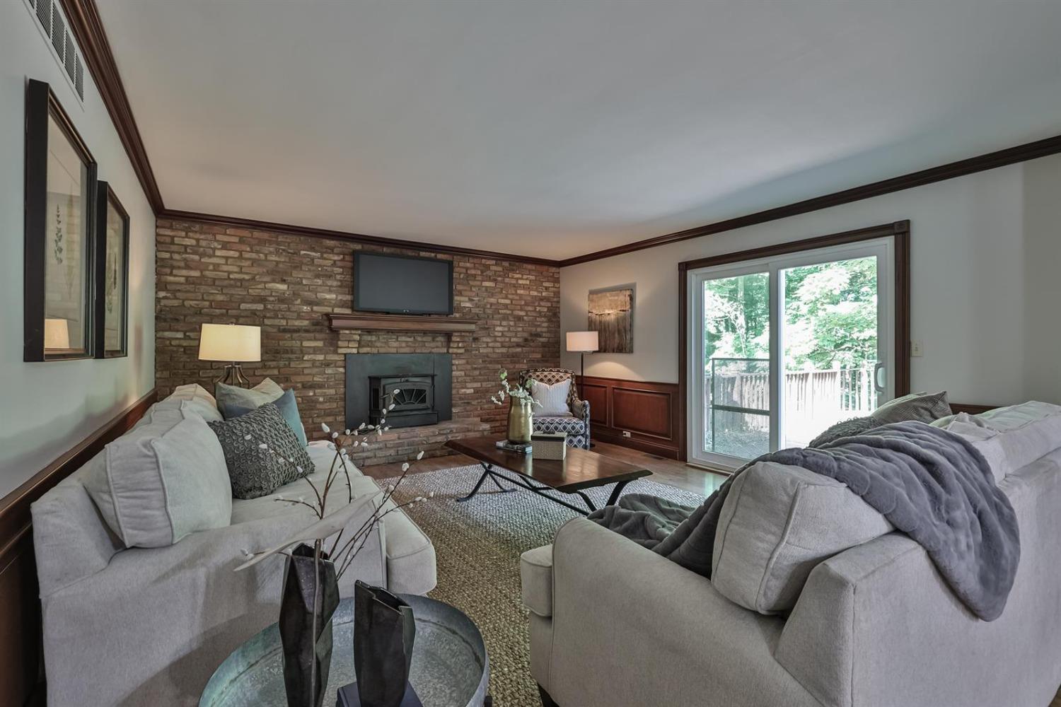 7339 Drake Road Cincinnati, OH 45243 - Photo 23 of 50