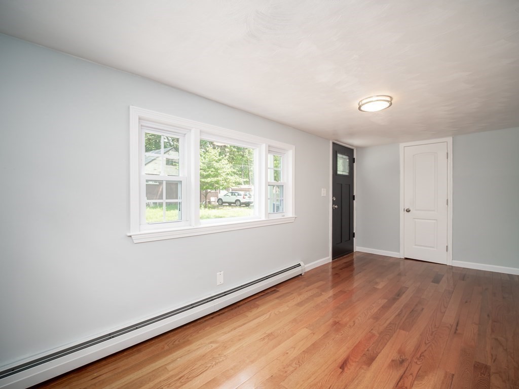 6 Braemore Road Billerica, MA 01821 - Photo 18 of 31