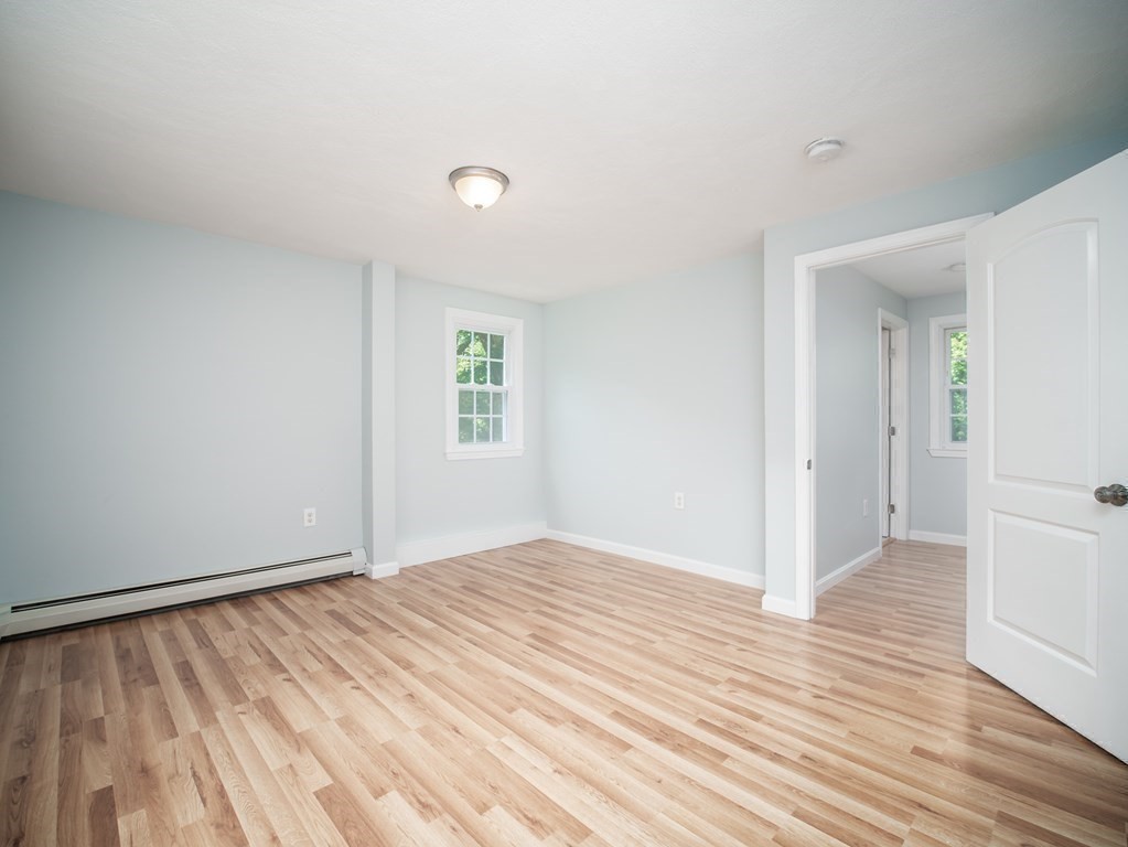 6 Braemore Road Billerica, MA 01821 - Photo 20 of 31