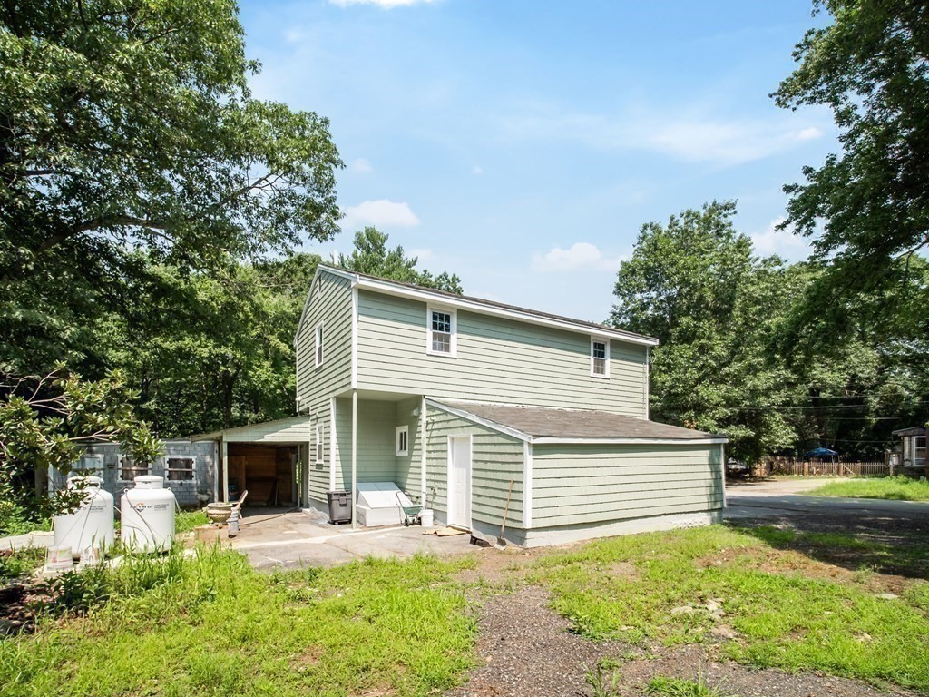6 Braemore Road Billerica, MA 01821 - Photo 29 of 31