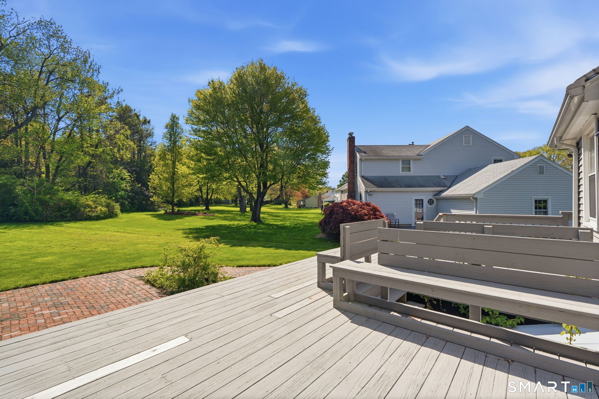 32 Meadowgate Street Wethersfield, CT 06109 - Photo 38 of 40 a view of outdoor space and deck